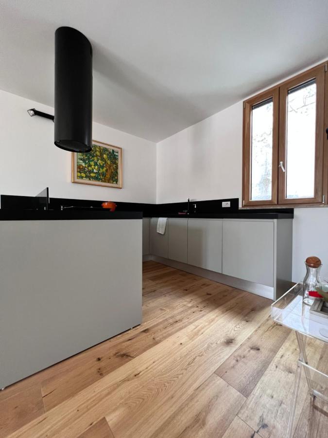 A Casa Di Eli Apartment Lecce Bagian luar foto